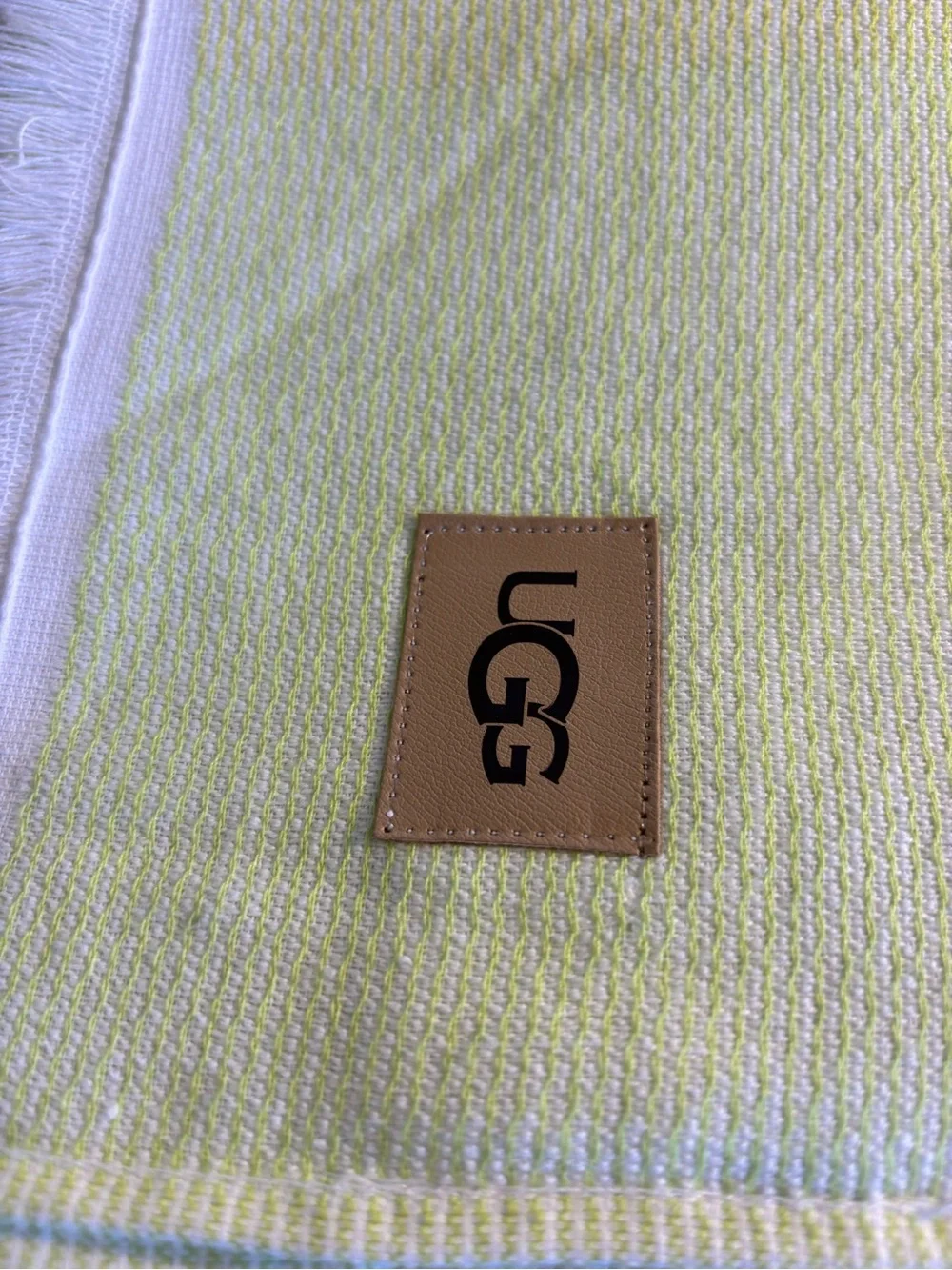 UGG Visay Beach Towel 40x72 IN